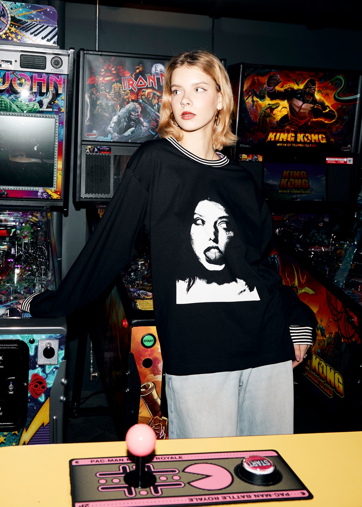 TONGUE longsleeve