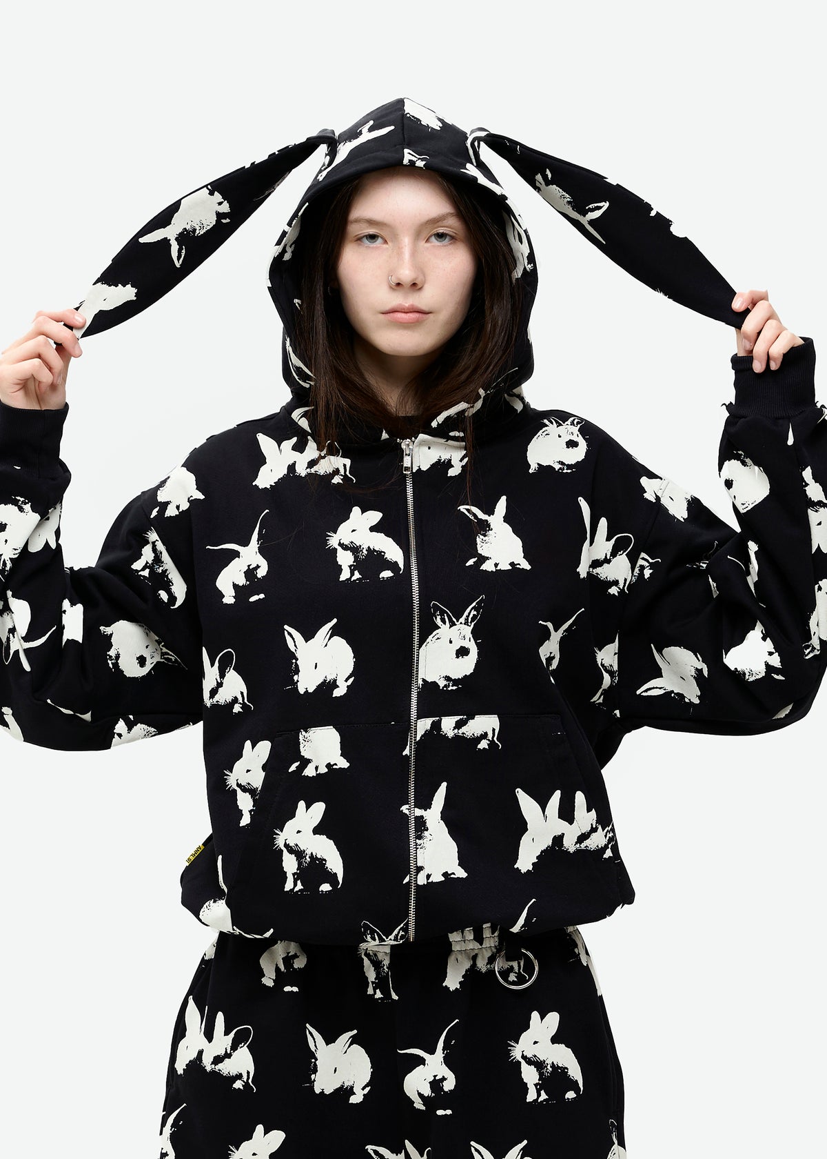 RABBIT zipped hoodie PRE-ORDER