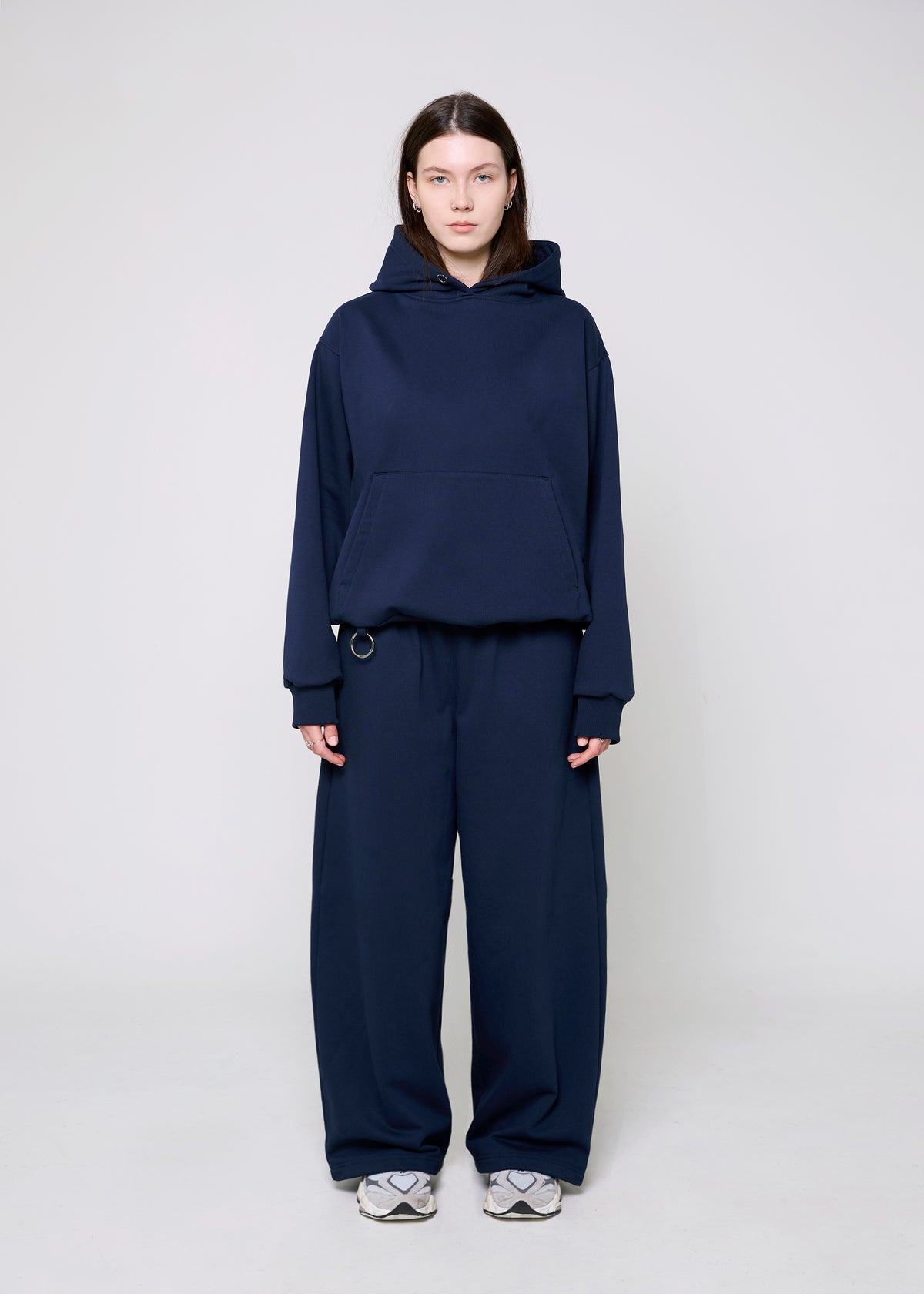 BASIC navy hoodie