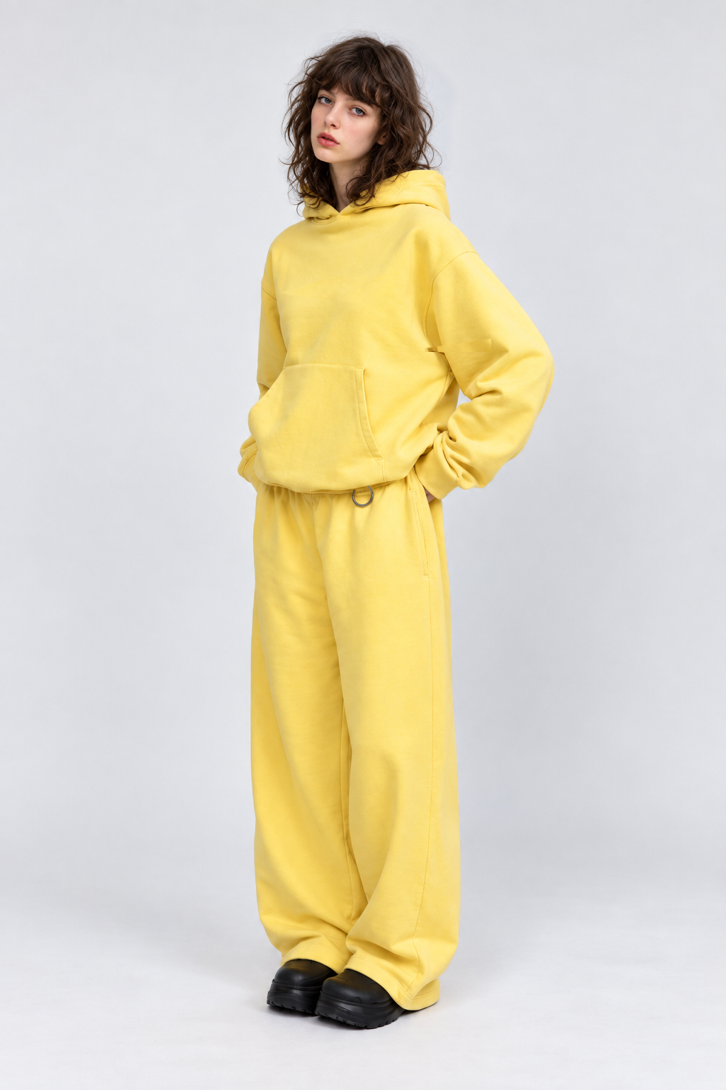 BASIC yellow hoodie